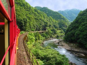 kyoto torokko sagano romantic train